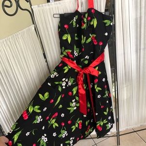 Hearts and Roses Sz 12 cherries & flowers.NWT CL417